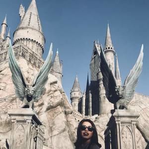 Meet your Posher, Molly